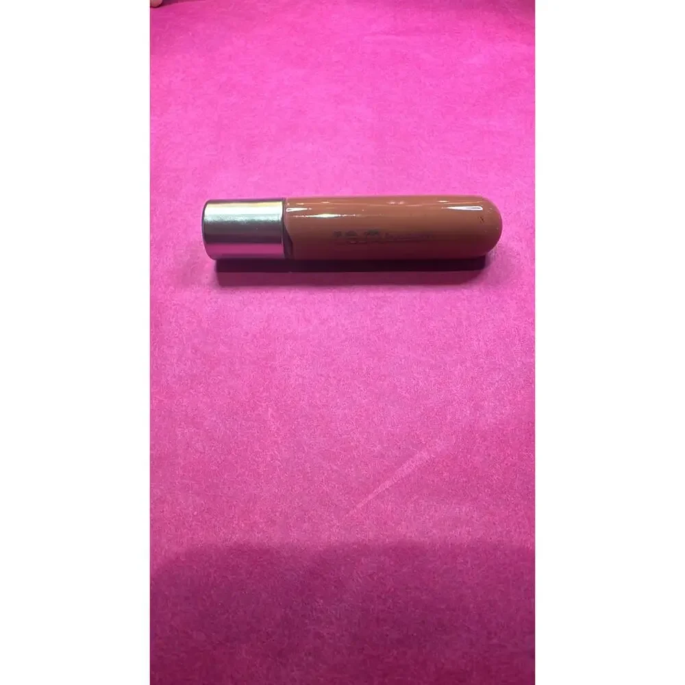 R.E.M. Beauty On Your Collar Plumping LipGloss VCR BNIB NWT